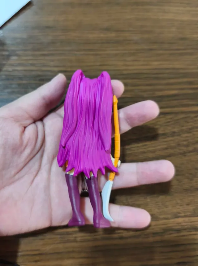 Figura Mira Kpop Demon Hunters