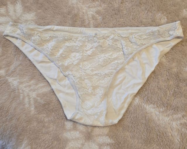 Braga de encaje blanca