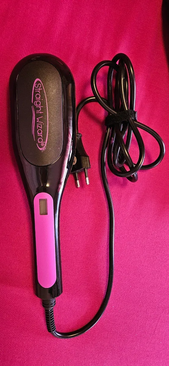 Plancha pelo Straight Wizard + funda