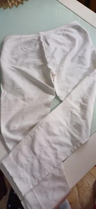 Pantalón pitillo Mango blanco talla 42