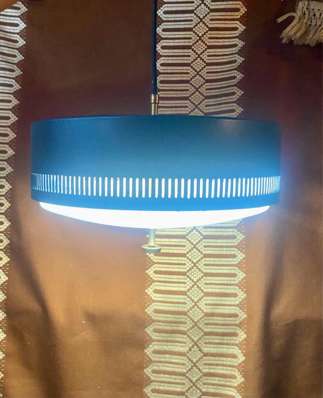 Lámpara de diseño marca  Lyfa  50/60 Mid Century