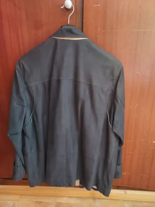 Chaquetón de piel de cabra. Hombre.