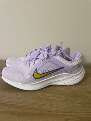 Scarpe Nike Viola e Oro Tg 37.5