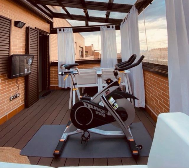 Bicicleta Spinning BH Duke Mag