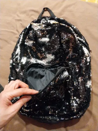 Mochila lentejuelas negra y plateada
