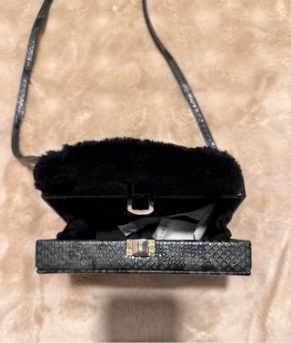 Bolso efecto piel serpiente