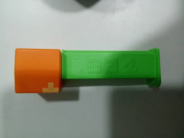 Figura PEZ Minecraft Alex