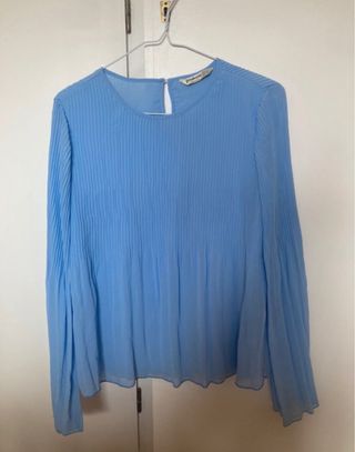 Blusa Stradivarius azul