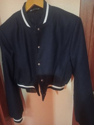 Bomber azul marino Zara
