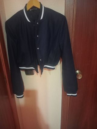 Bomber azul marino Zara