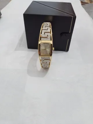 Orologio Avon vintage acciaio placcato oro 22 Kt