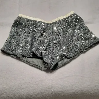 Pantalones cortos Shein lentejuelas plateados