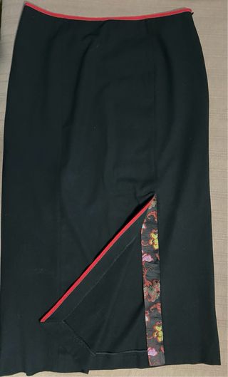 Falda Larga Alan Manouquian Talla L