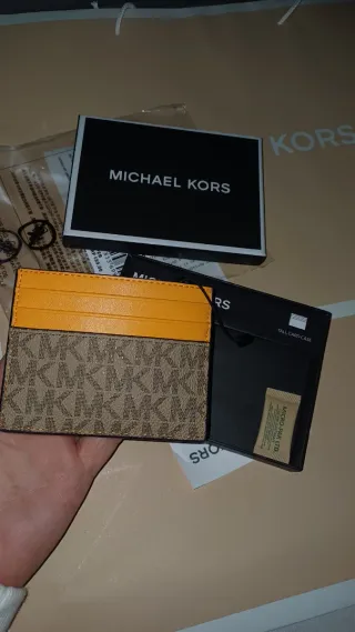 Tarjetero Michael Kors Naranja y Marrón