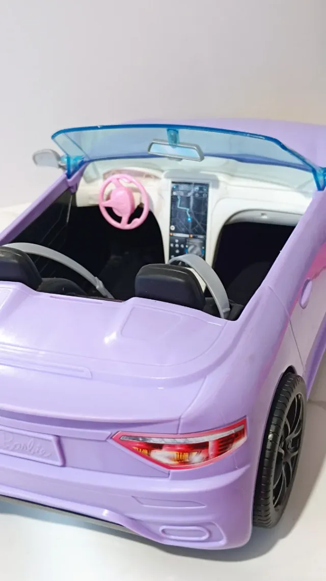 Barbie Ken Coche Deportivo y Ropa