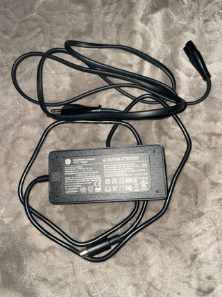 Cargador Xiaomi Scooter Eléctrico