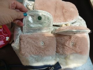 Lote Mochilas Zara y Hello Kitty