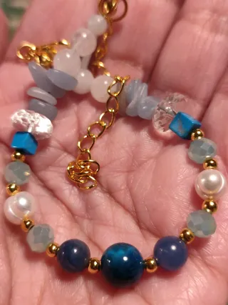 Pulsera de minerales variados