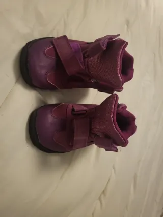 Botas de montaña fucsias T-33