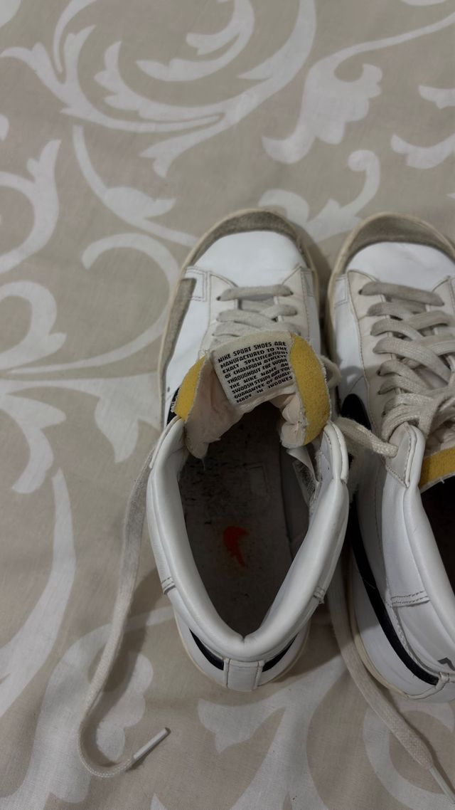 Zapatillas Nike Blazer Blancas y Negras