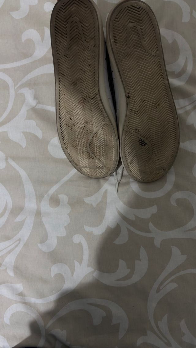 Zapatillas Nike Blazer Blancas y Negras