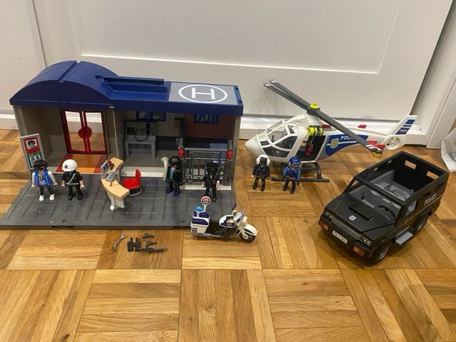 Lote Comisaría, Helicóptero y Furgón Playmobil
