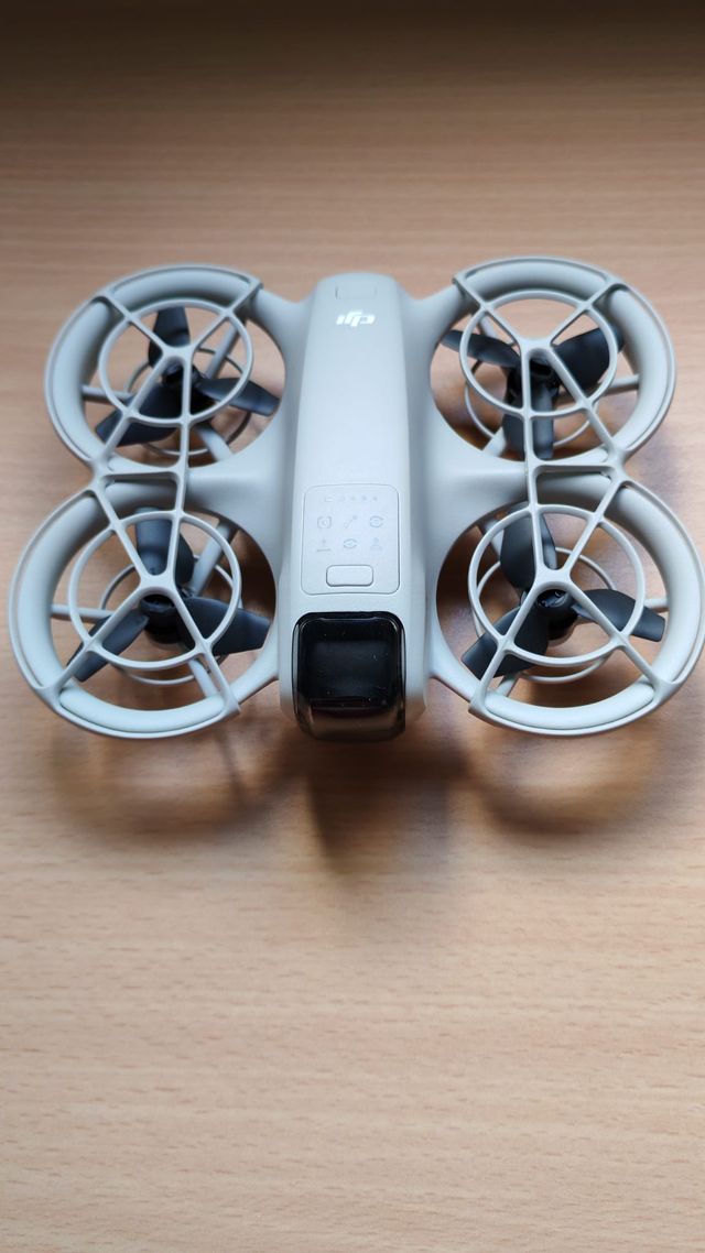 DRON DJI NEO