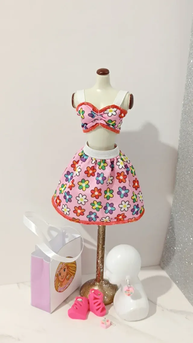 Conjunto Barbie Top y Falda Flores