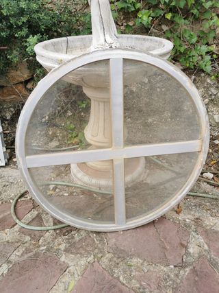 Ventana redonda de aluminio