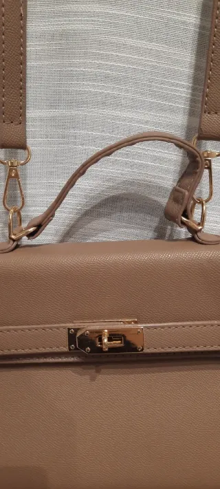 Bolso de mano beige