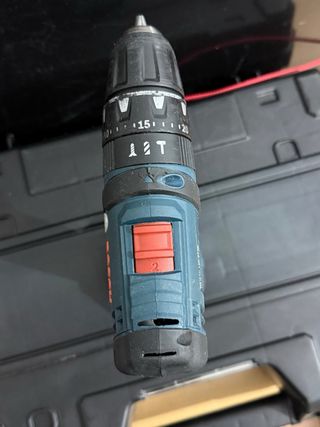 Taladro Bosch Professional 18V GSB 18-2-LI