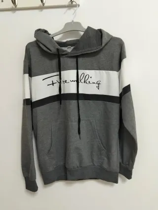 Sudadera gris y blanca talla S