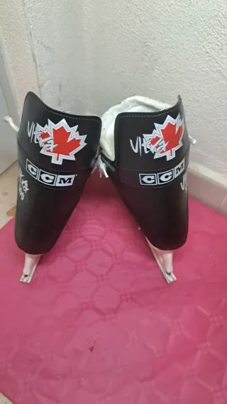 Patines de hielo talla 42 CCM 100