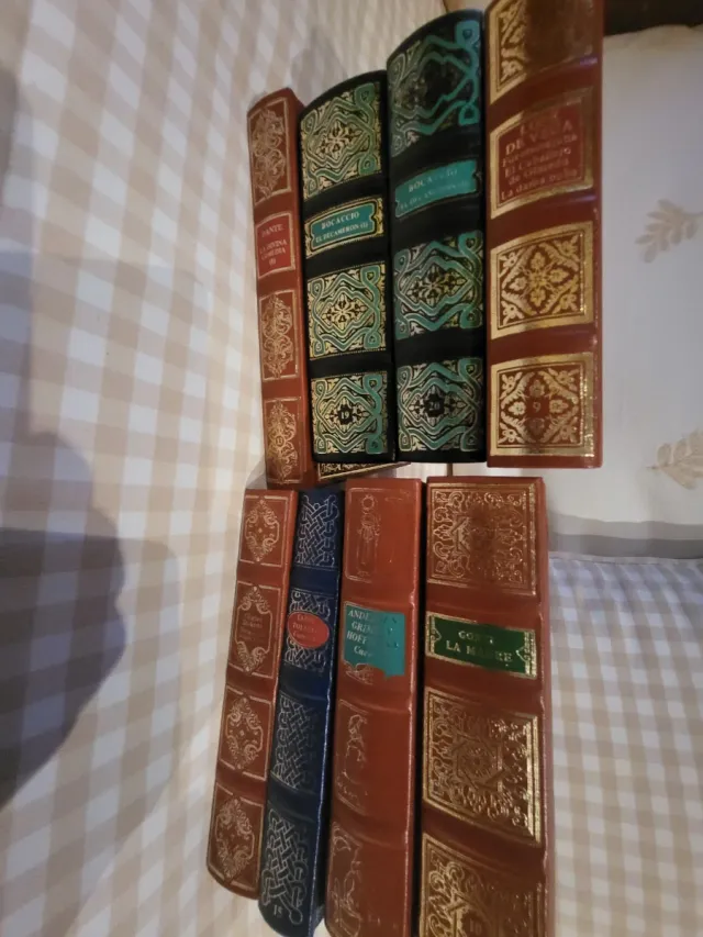 EL decameron, la madre, la divina comedia, etc