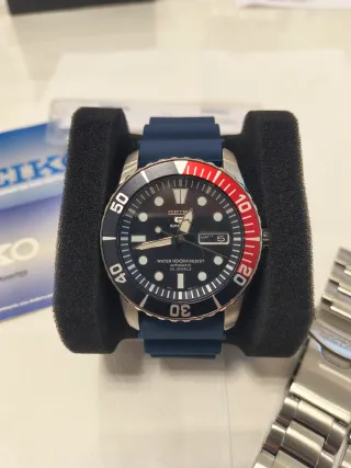 Seiko 5 Sports Orologio SNZF15K1 Nuovo