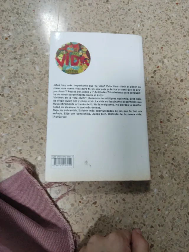 Libro ¡Despierta! ¿Vives o sobrevives?