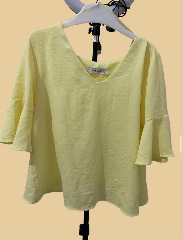 Blusa Combipel amarilla talla S