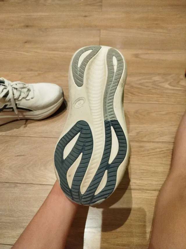 Zapatillas Asics PureGEL casi nuevas talla 37