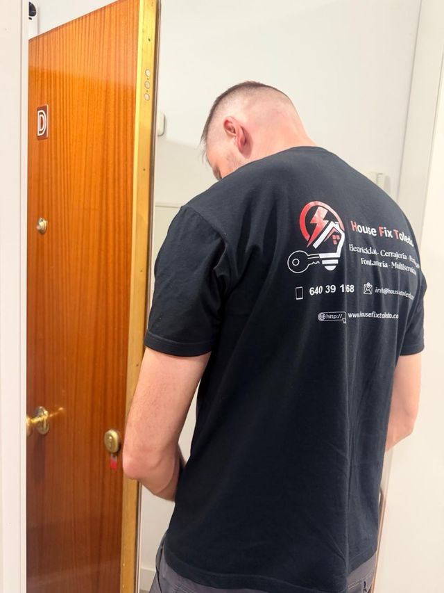 Apertura de puertas 24 horas