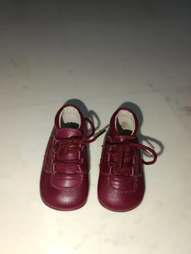 Zapatos de bebé de piel