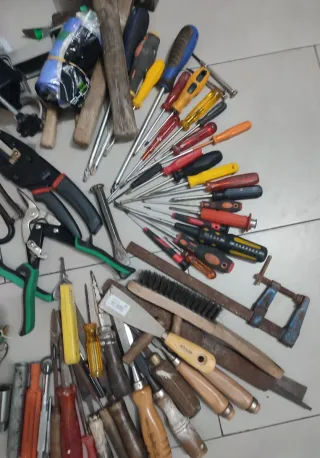 Caja de herramientas multiusos