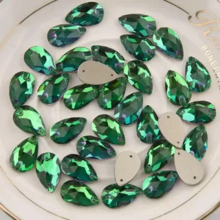 Peridot. Piedras de cristal para decoración