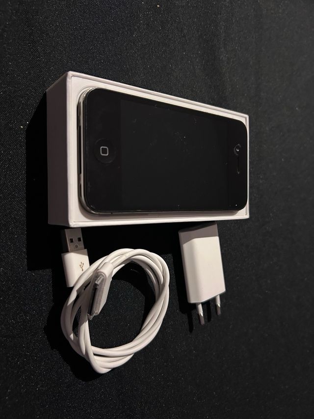 iPhone 4S Negro/Plata 16G