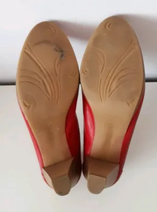 Scarpe in pelle rosse