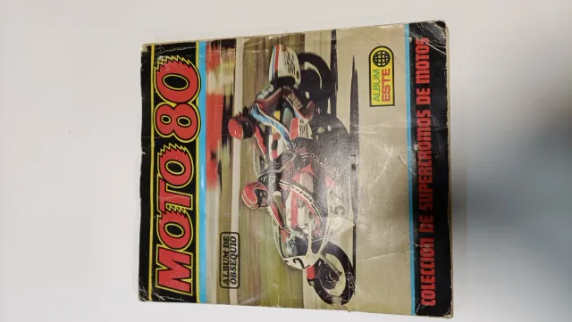 Álbum de cromos Moto 80
