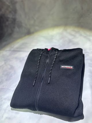 Sudadera McKenzie con capucha y cremallera