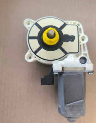 Motor elevalunas trasero derecho Saab 93