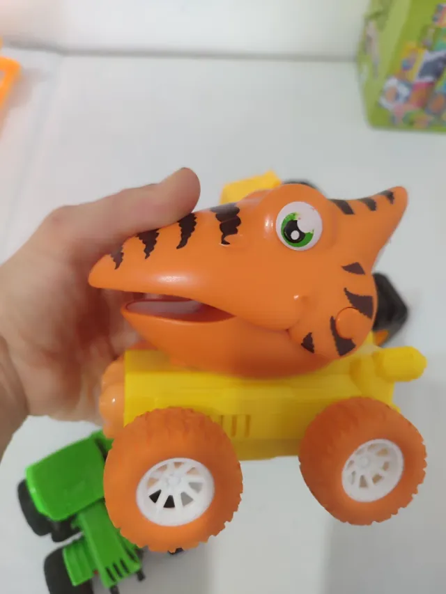 Lote 3 Juguetes: Tractor, Camión, Animal