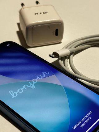 iPhone 13 mini 128GB Azul y cargador