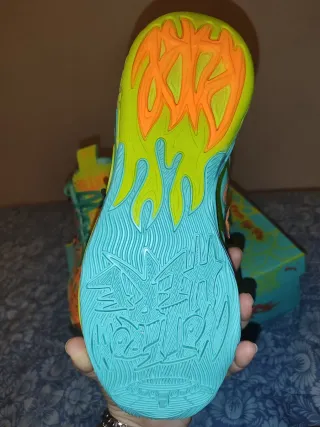 Zapatillas Puma MB.04 Scooby Doo Naranja/Teal